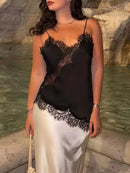 Blusa feminina de renda tendência verão 2025.