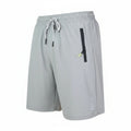 Bemudas esportivas masculinas para o verão
